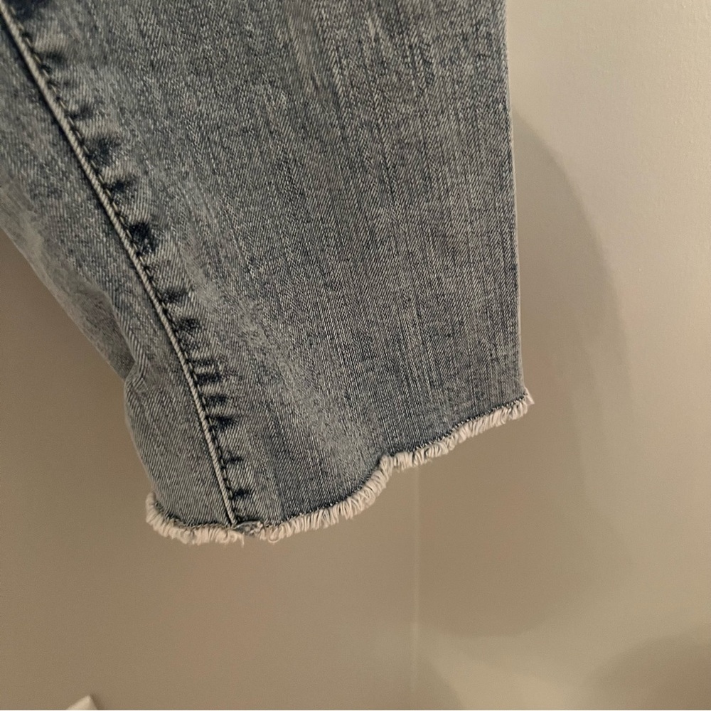 Torrid Jeans - Picture 5 of 10